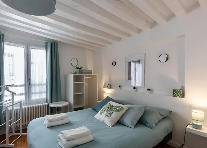 Les Oiseaux Du Corsaire 3 House & Terrace 6 P - Center Honfleur